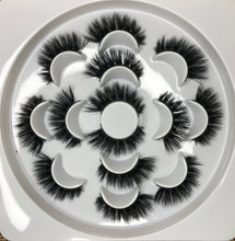 Load image into Gallery viewer, Lux Magnetic Lashes