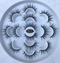 Load image into Gallery viewer, Lux Magnetic Lashes